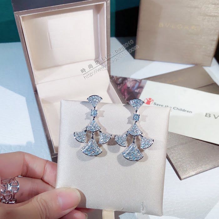 Bvlgari飾品 寶格麗滿鑽流蘇裙子鑲鑽耳環 耳釘 熱銷款鑲鑽奢華耳吊  zgbq3221